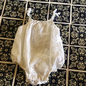 Old navy bubble